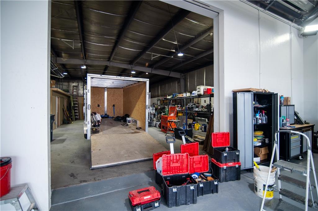 1000 Delaware Street Property Photo 33