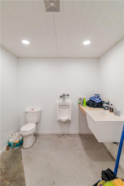 1000 Delaware Street Property Photo 36