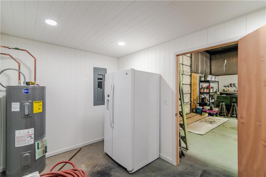 1000 Delaware Street Property Photo 43