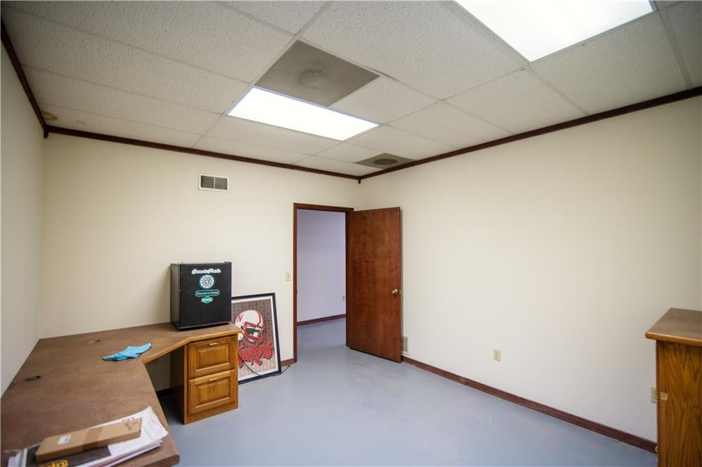 1000 Delaware Street Property Photo 47