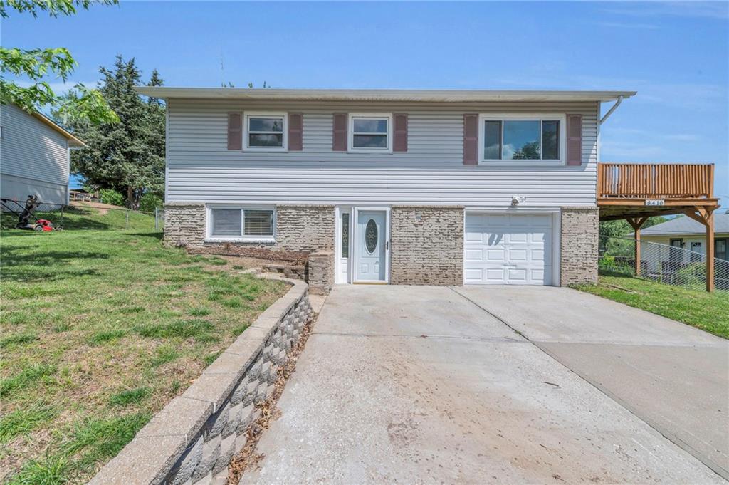 8410 Barnett Avenue Property Photo 1