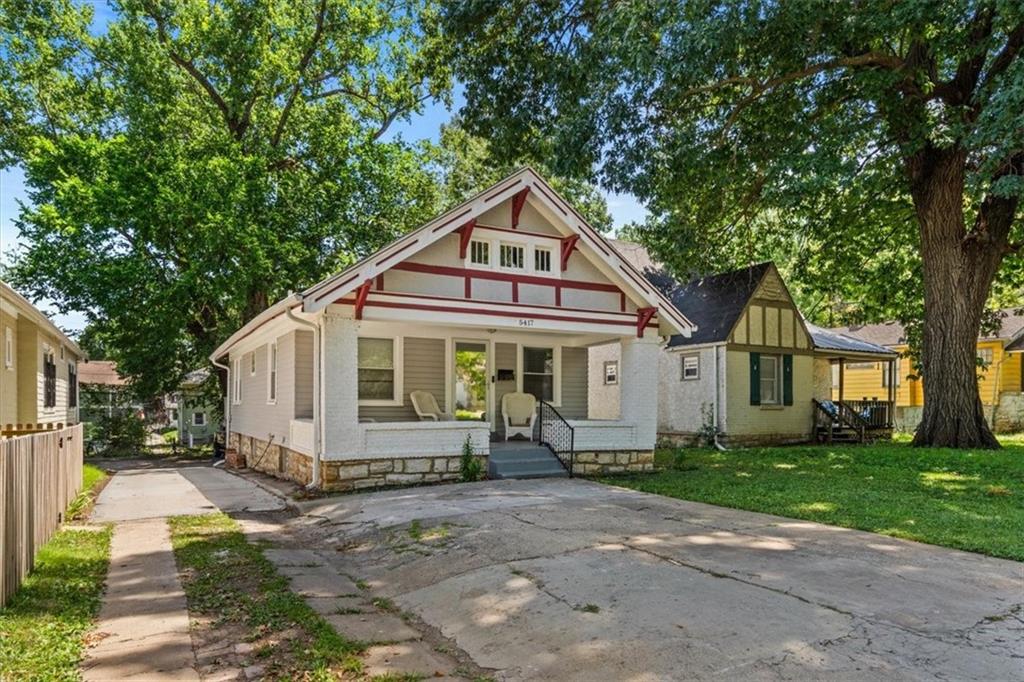 5417 Woodland Avenue Property Photo 1