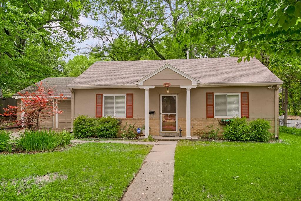 8660 Grande Pas Street Property Photo 1