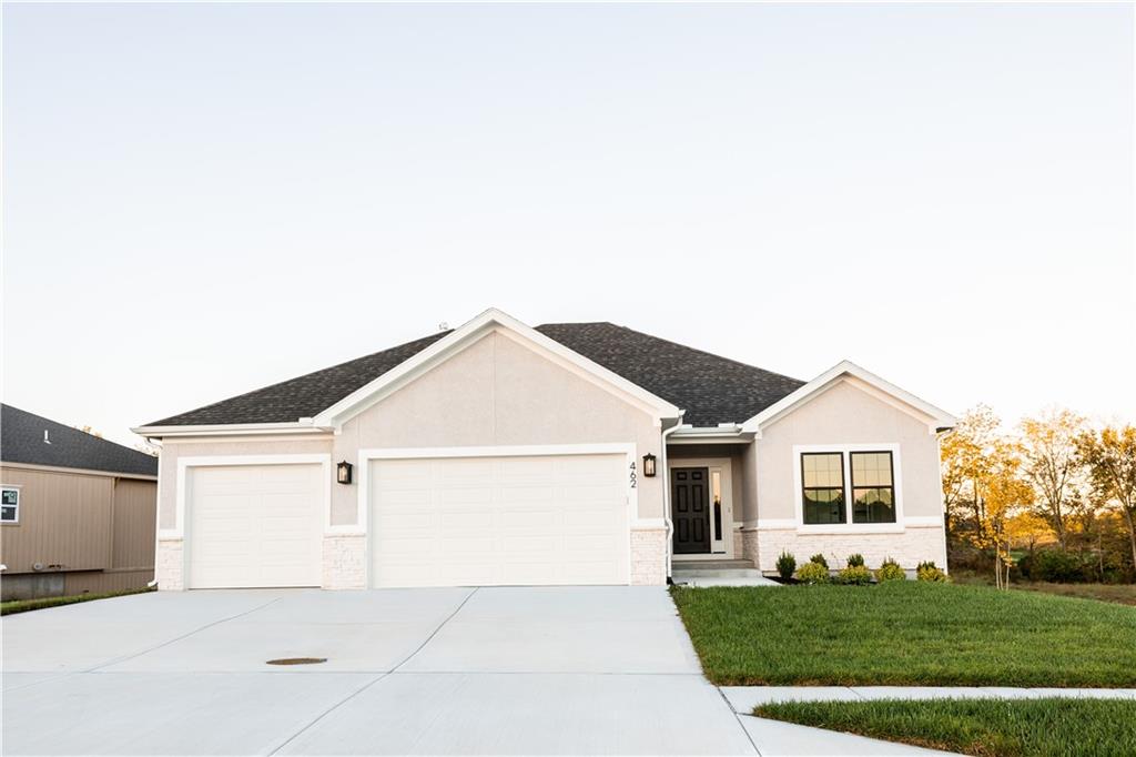 462 Green Drive Property Photo 1