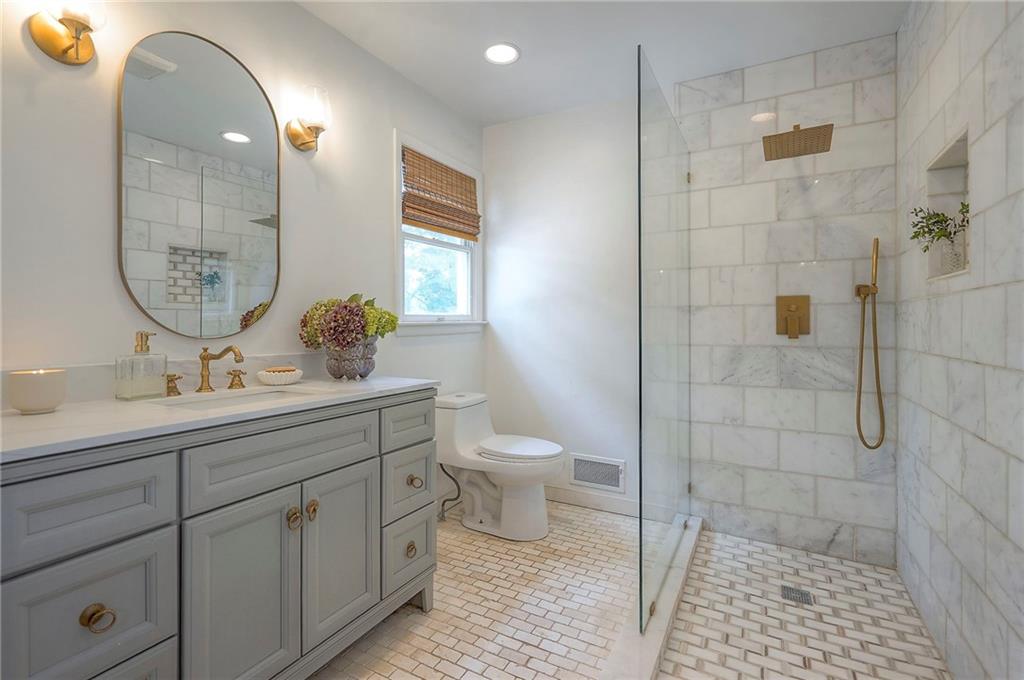 10236 Noland Road Property Photo 41