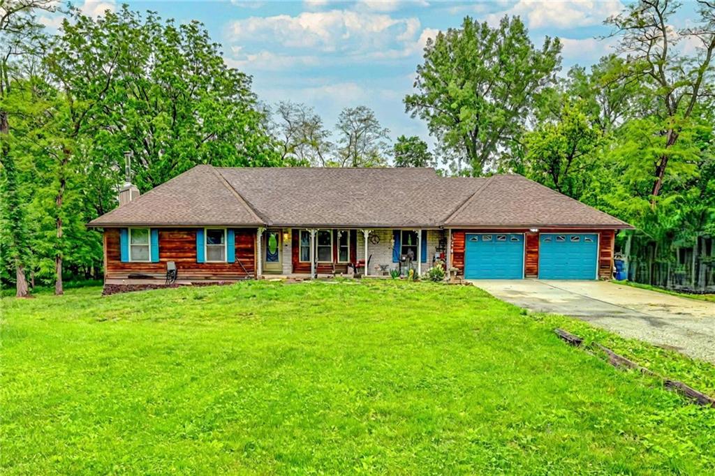 19490 Countryside Circle Property Photo 1