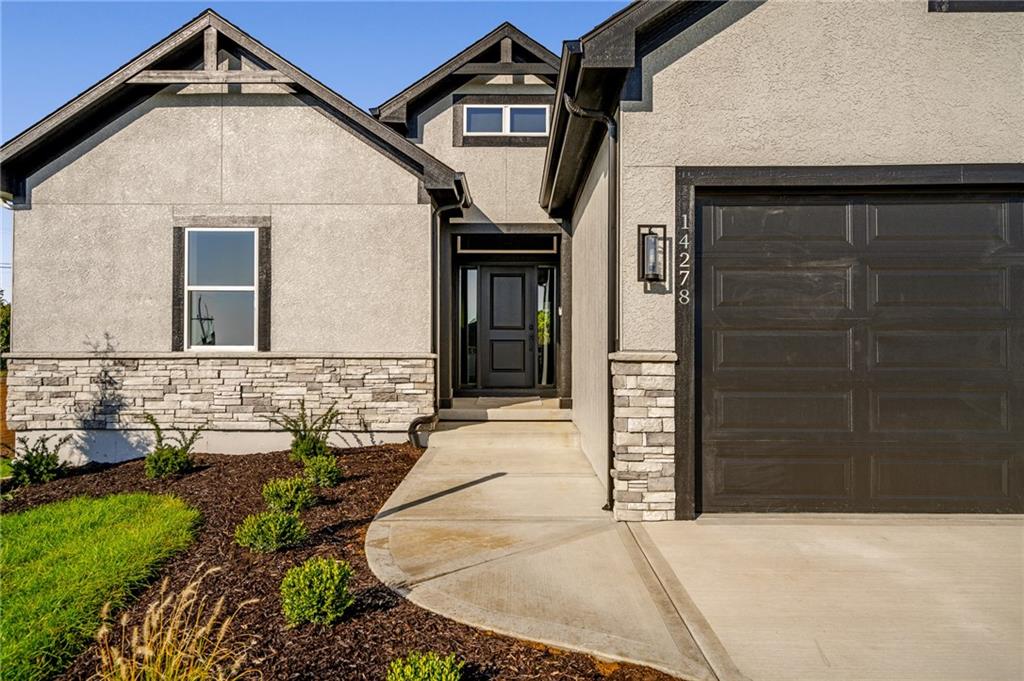 14278 S Houston Street Property Photo 3