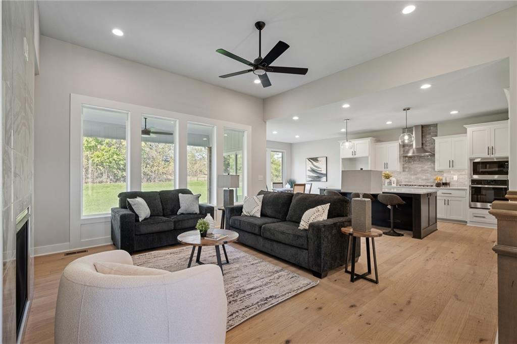 14278 S Houston Street Property Photo 6