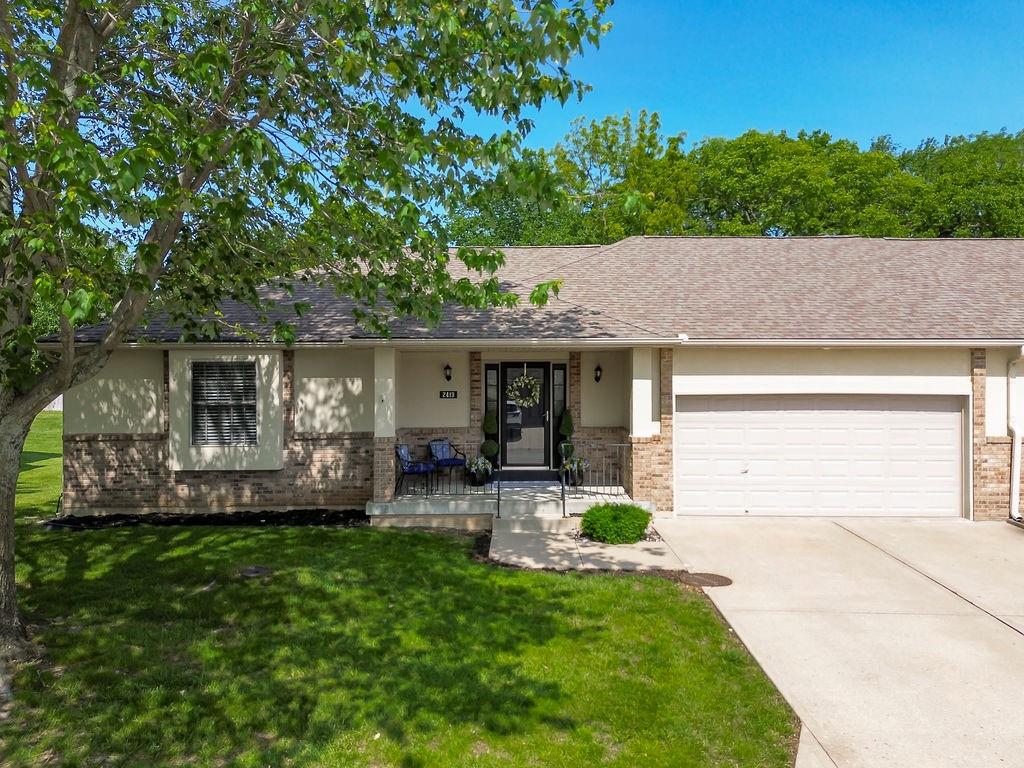 2413 Sw Richwood Circle Property Photo 1