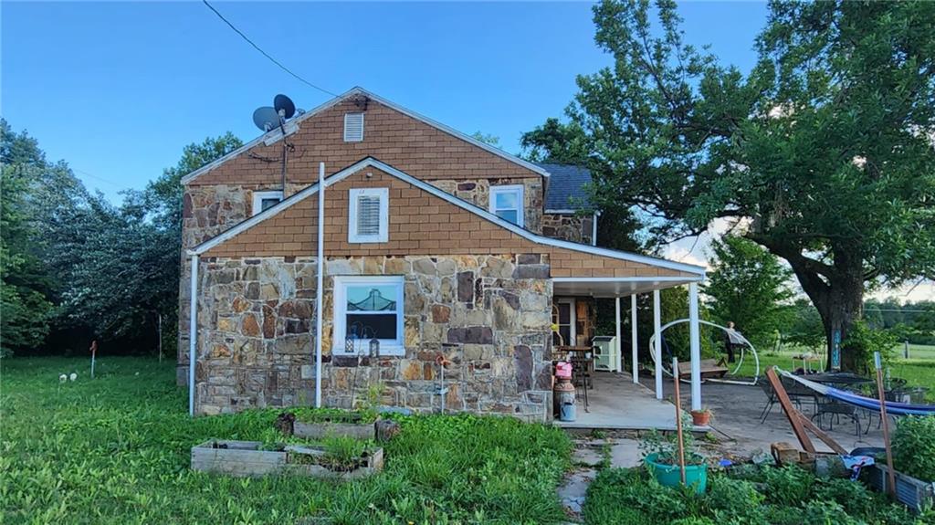 2357 160 Highway Property Photo