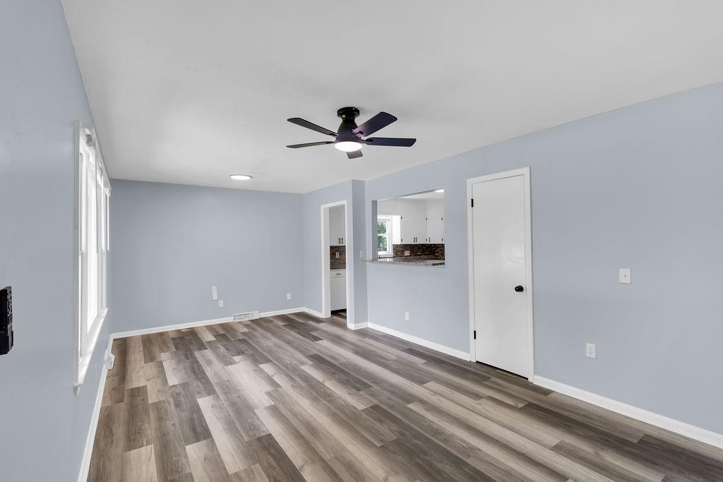 8500 Everett Street Property Photo 5