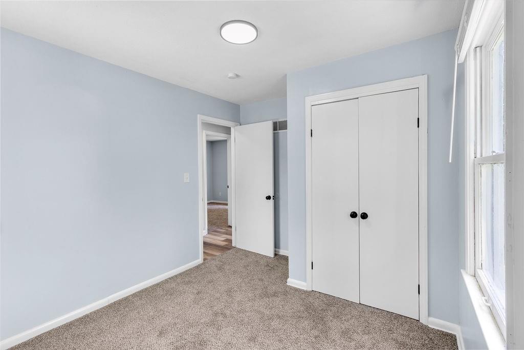 8500 Everett Street Property Photo 26