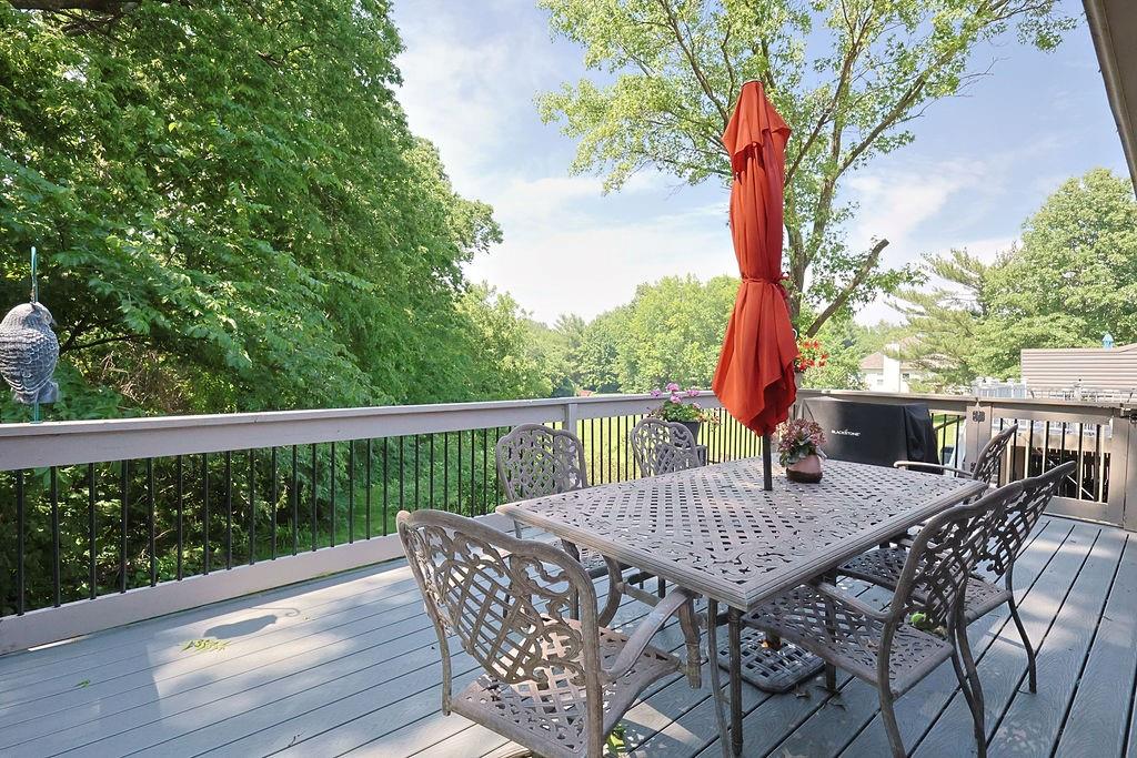 12121 Walden View Property Photo 6