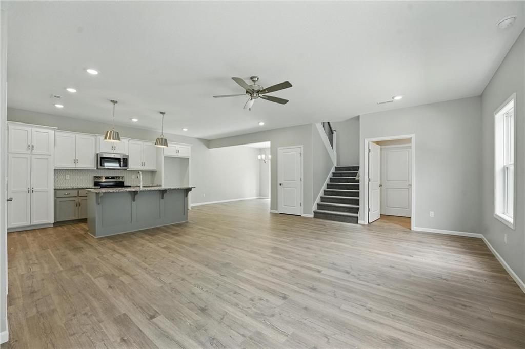 801 Highland Drive Property Photo 1