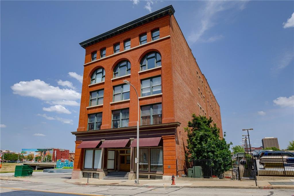 609 Central Street Property Photo 1