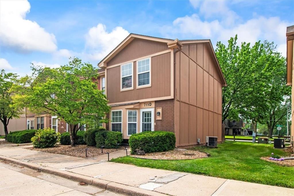 719 SW Liggett Unit #D Road