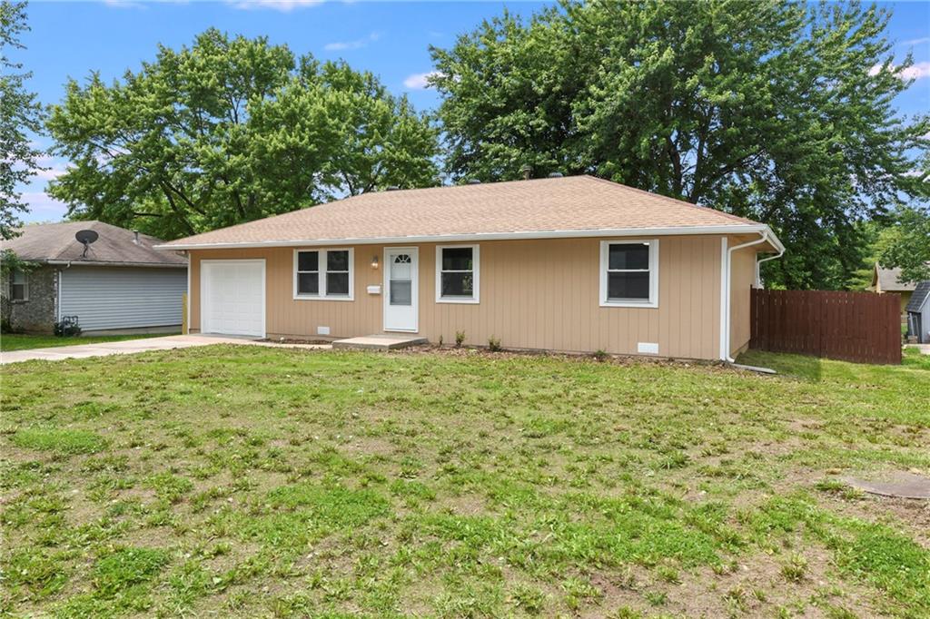 309 S Johnson Drive Property Photo 1