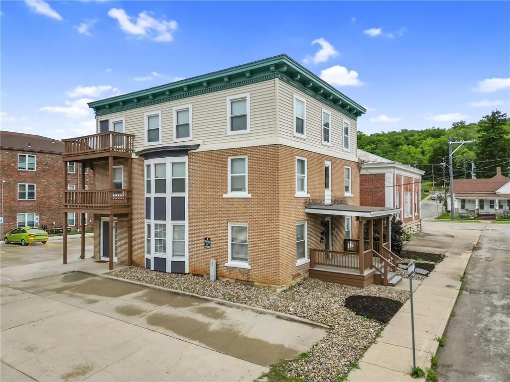 106 Saratoga Street Property Photo 1