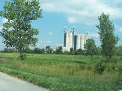 1610 Road Property Photo