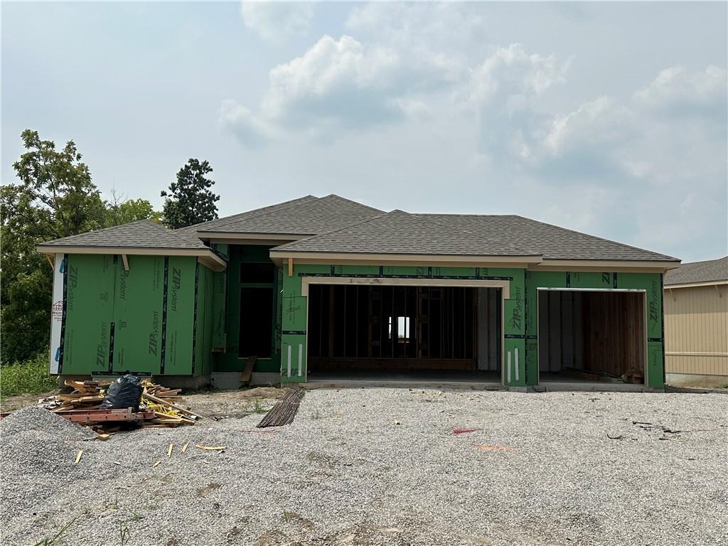 466 Green Drive Property Photo 1