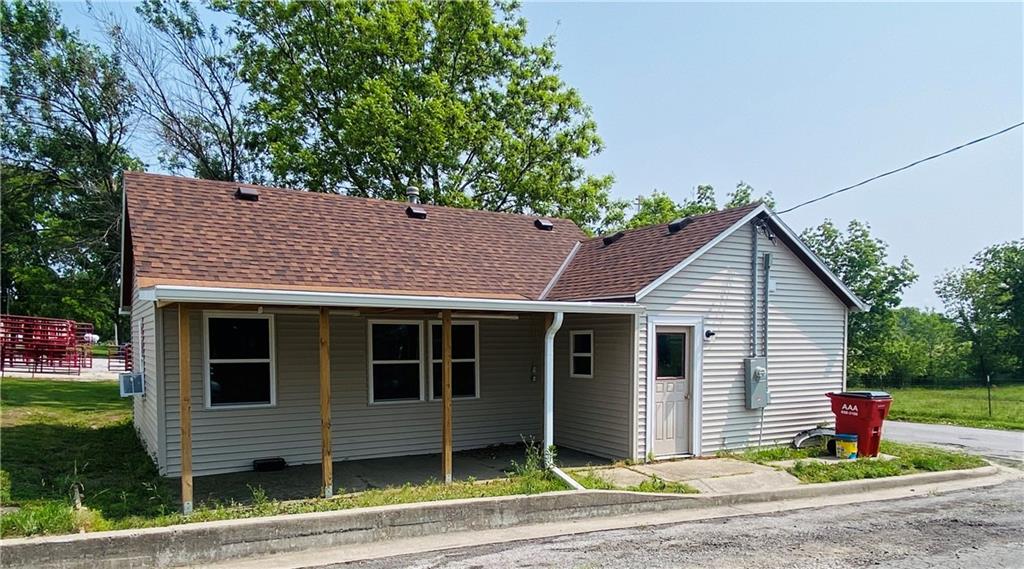 113 E Marshall Street Property Photo 1