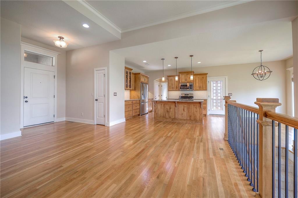 1225 Buckingham Court Property Photo 8