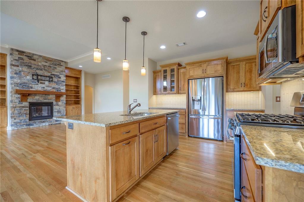 1225 Buckingham Court Property Photo 16