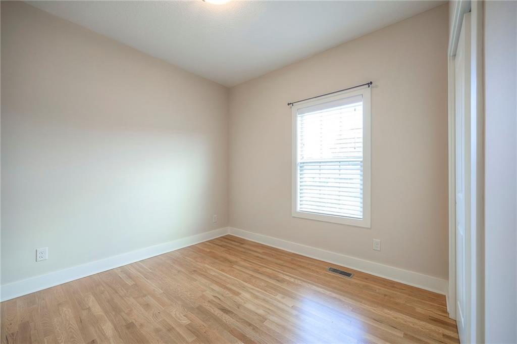 1225 Buckingham Court Property Photo 23