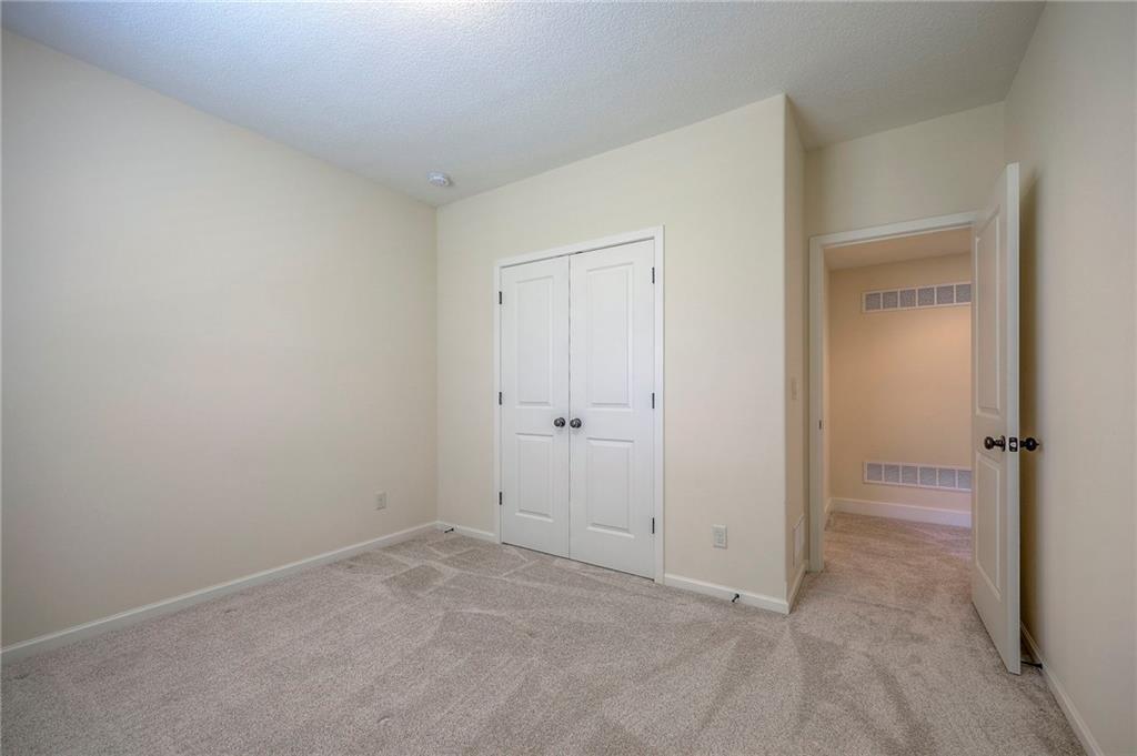 1225 Buckingham Court Property Photo 32