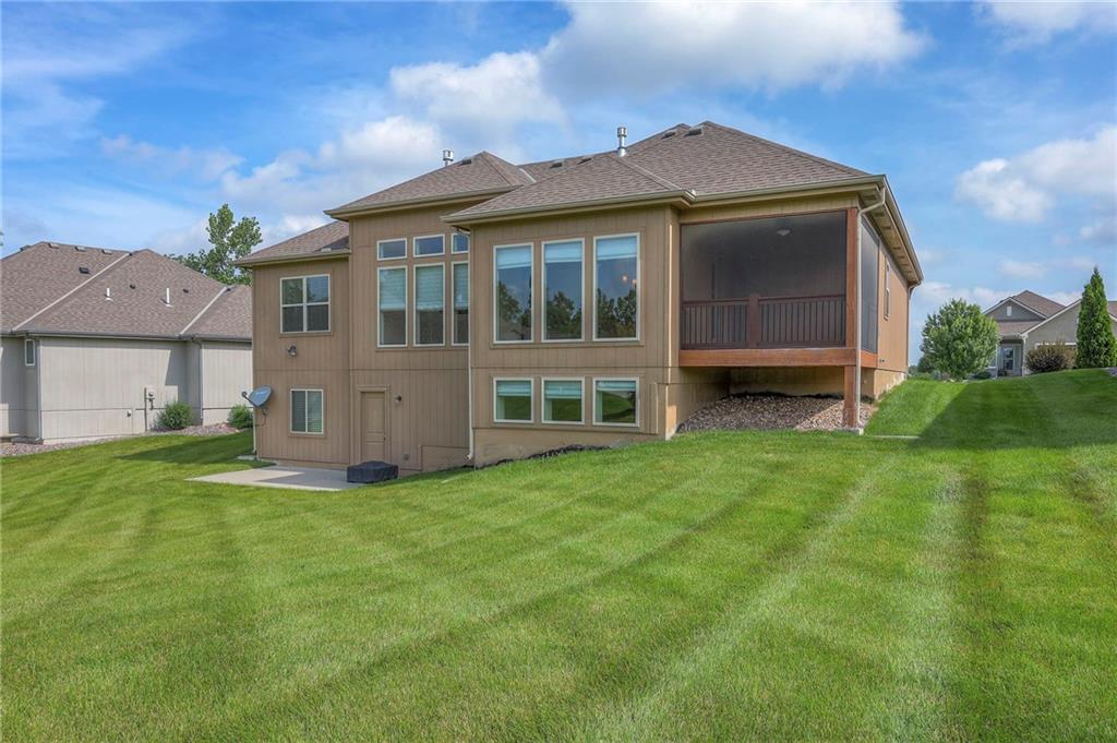 1225 Buckingham Court Property Photo 33