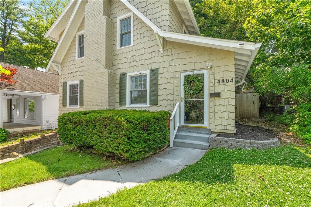 4804 Holly Street Property Photo 1