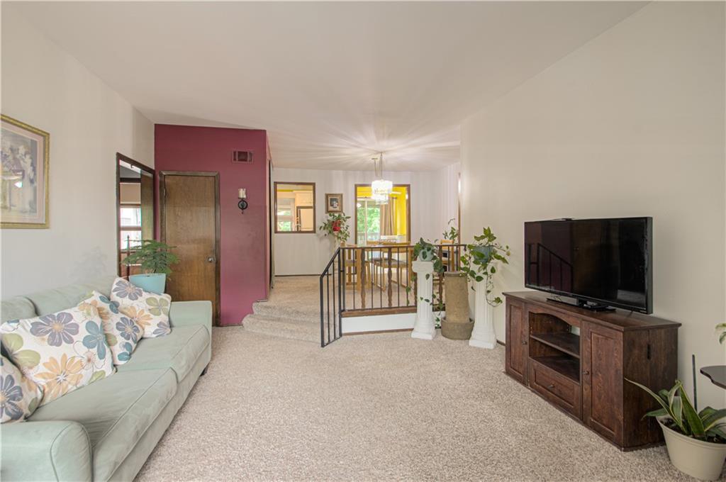 445 W 104th Street Property Photo 1
