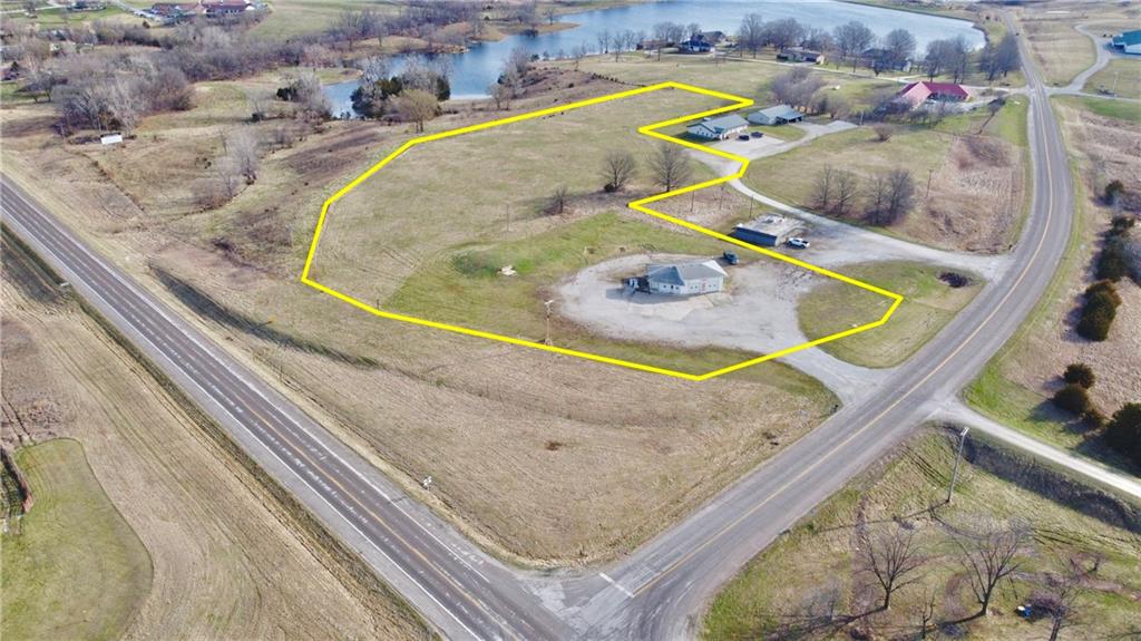 52268-e Business Highway 5 N/a Property Photo 1