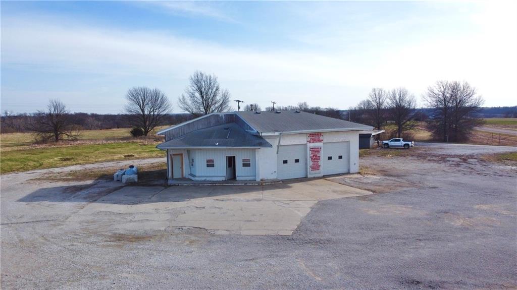 52268-e Business Highway 5 N/a Property Photo 4