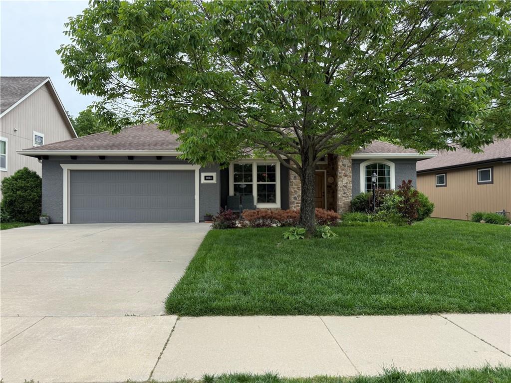 1024 April Rain Road Property Photo 1