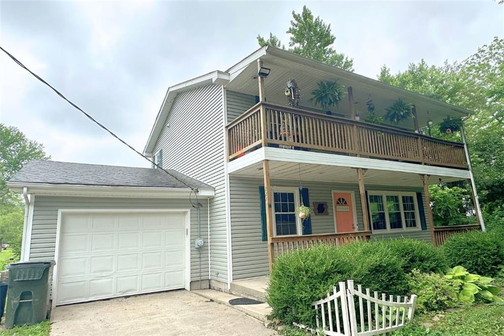 227 S Moulton Street Property Photo 1