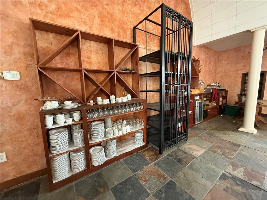 100 Lynn Street Property Photo 10