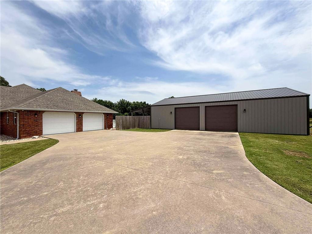 201 S Canary Lane Property Photo 22