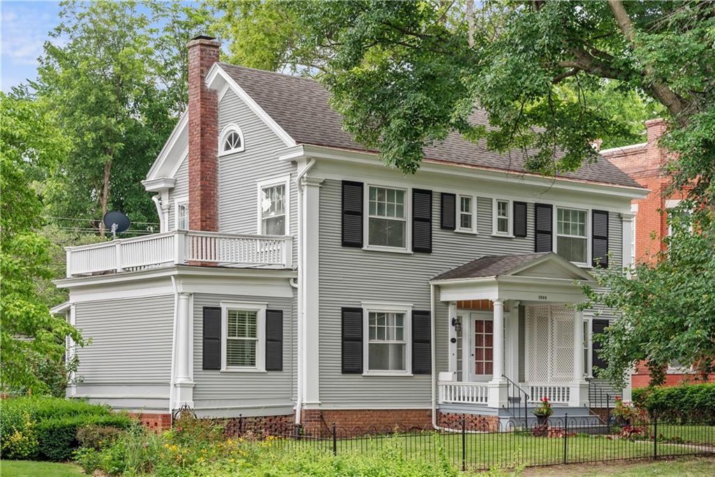 1809 Main Street Property Photo
