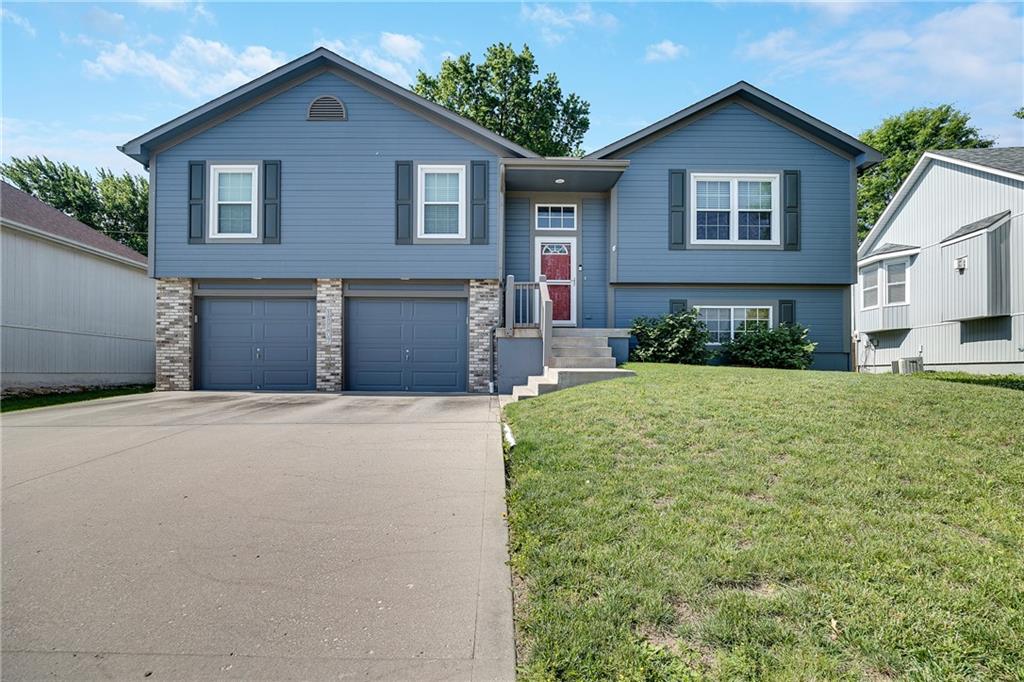 18507 E Bundschu Place Property Photo 1
