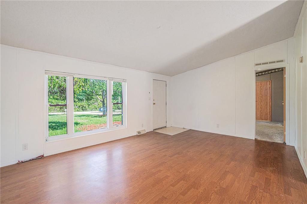 10390 Quail Hill Drive Property Photo 7