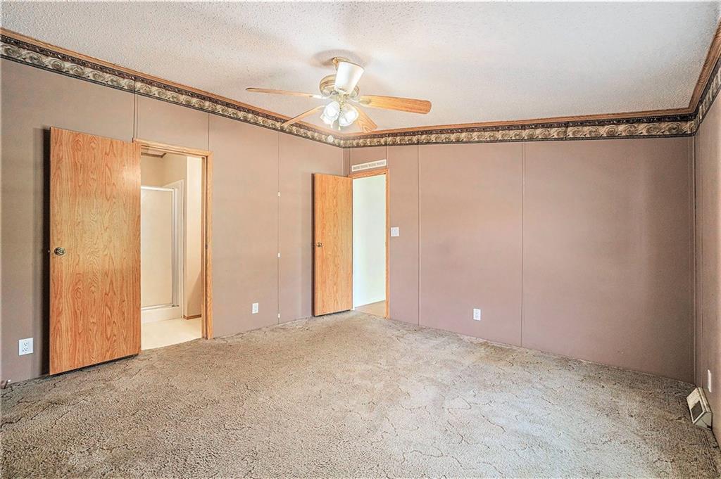 10390 Quail Hill Drive Property Photo 9