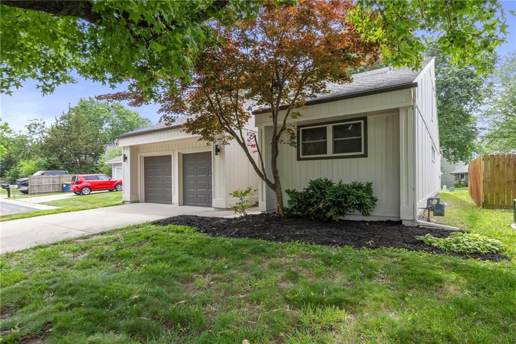 11917 W 66th Street Property Photo 1