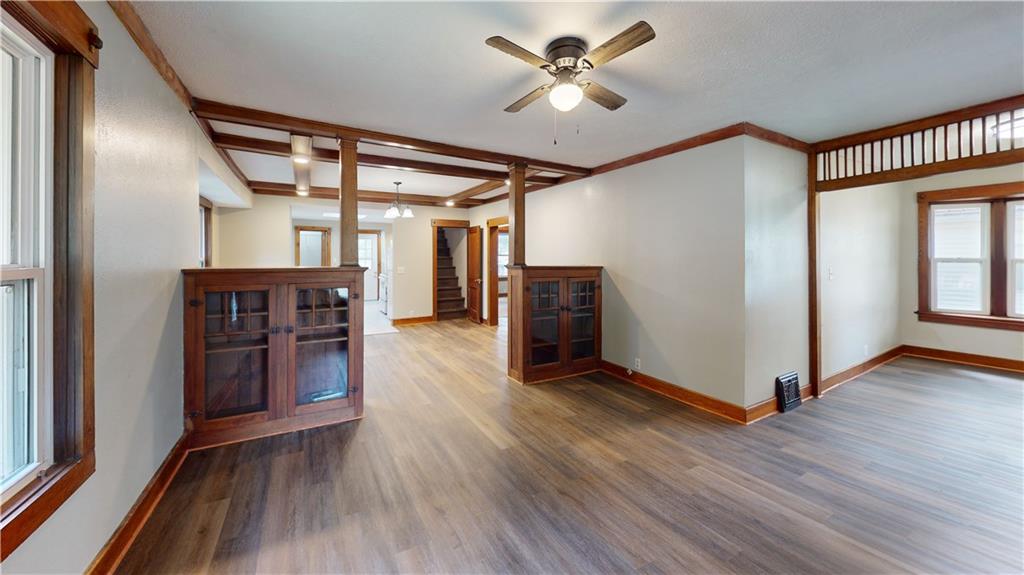 503 E Locust Street Property Photo 3