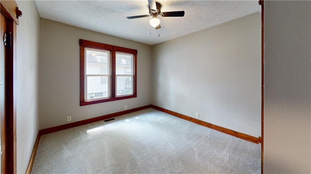 503 E Locust Street Property Photo 10