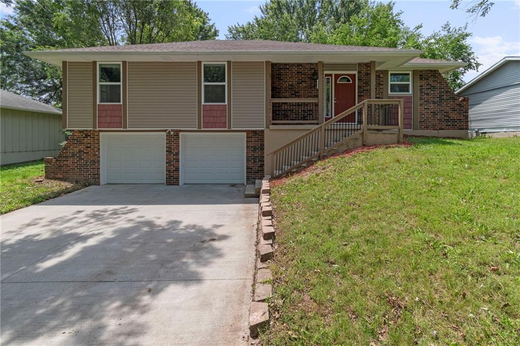 10 Se 240 Road Property Photo 1