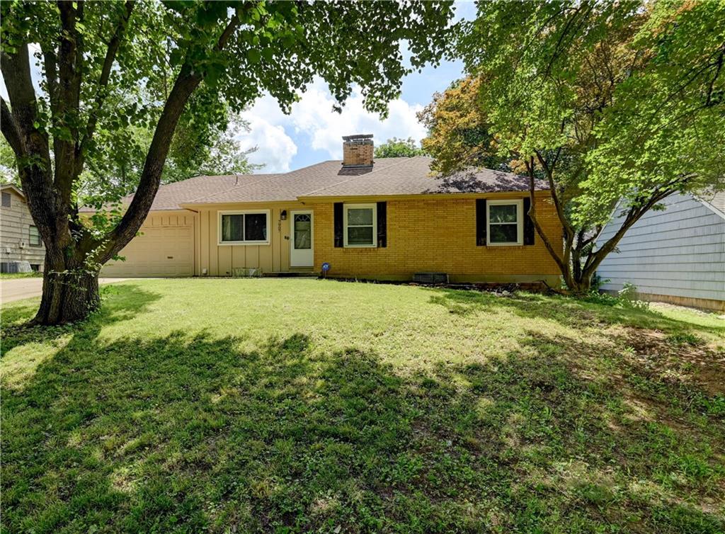 7907 Elm Avenue Property Photo 1