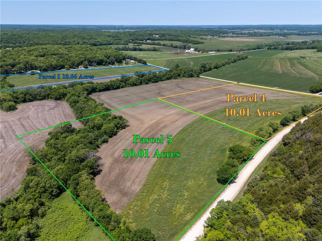 10.01 Acres M/l E 1100 Road Property Photo 3