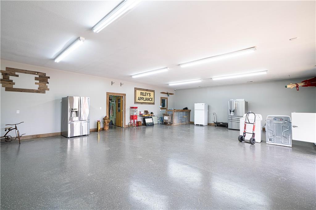 3619 Messanie Street Property Photo 4