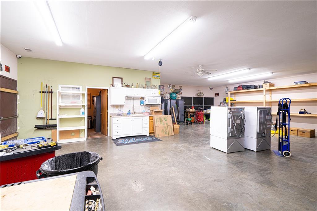 3619 Messanie Street Property Photo 8